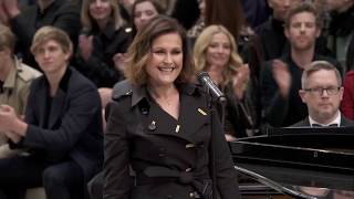 Alison Moyet  Only you LYRICS live with Symphonic Orchestra [upl. by Merola275]