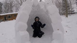 How to Build an Igloo for Beginners [upl. by Nnylyma]