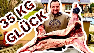 XXXL 🔥🐗 35KG WILDSCHWEIN ganz im HOLZOFEN grillen  Klaus grillt [upl. by Akibma]