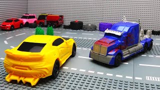 Baby Bumblebee 🚕 Robots in Disguise 2015  Transformers Official [upl. by Palmira]